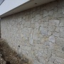 mur en copos de granit 